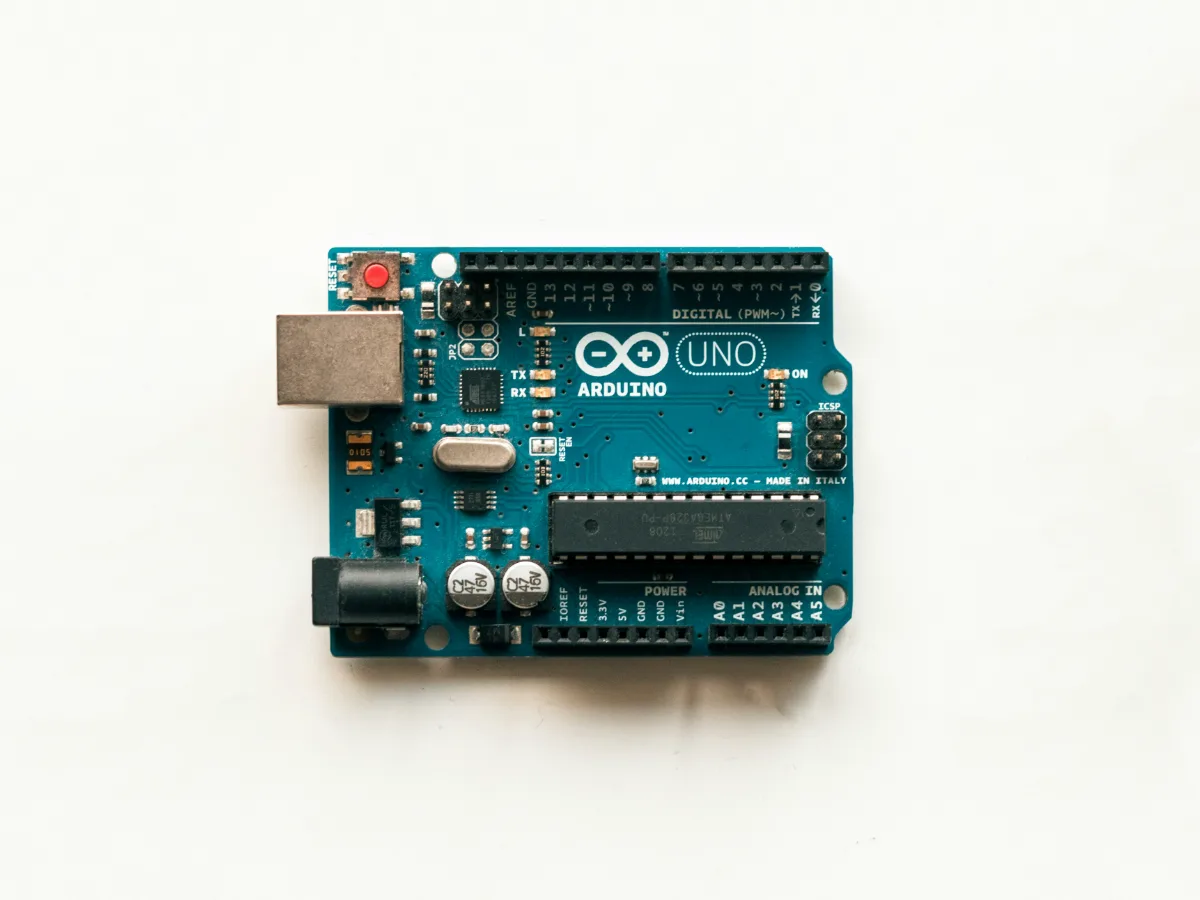 Arduino Uno R3 Microcontroller Development Board